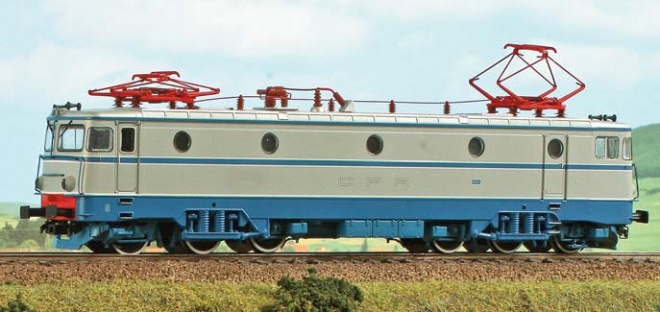 Electric locomotive 060-EA in Classic Livery<br /><a href='images/pictures/Amintiri_Feroviare/1_26_2162amtr10011.jpg' target='_blank'>Full size image</a>